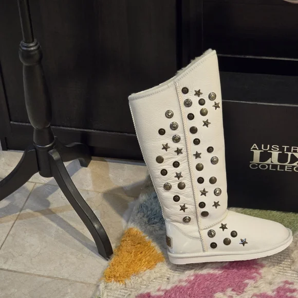 Australia Luxe Celebrity Stud Tall Boots In Winter White! Offers Considered - Picture 12 of 17